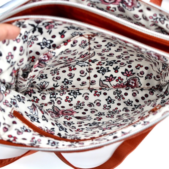 Vera Bradley Performance Twill Triple Compartment Crossbody - Picture 4 of 5